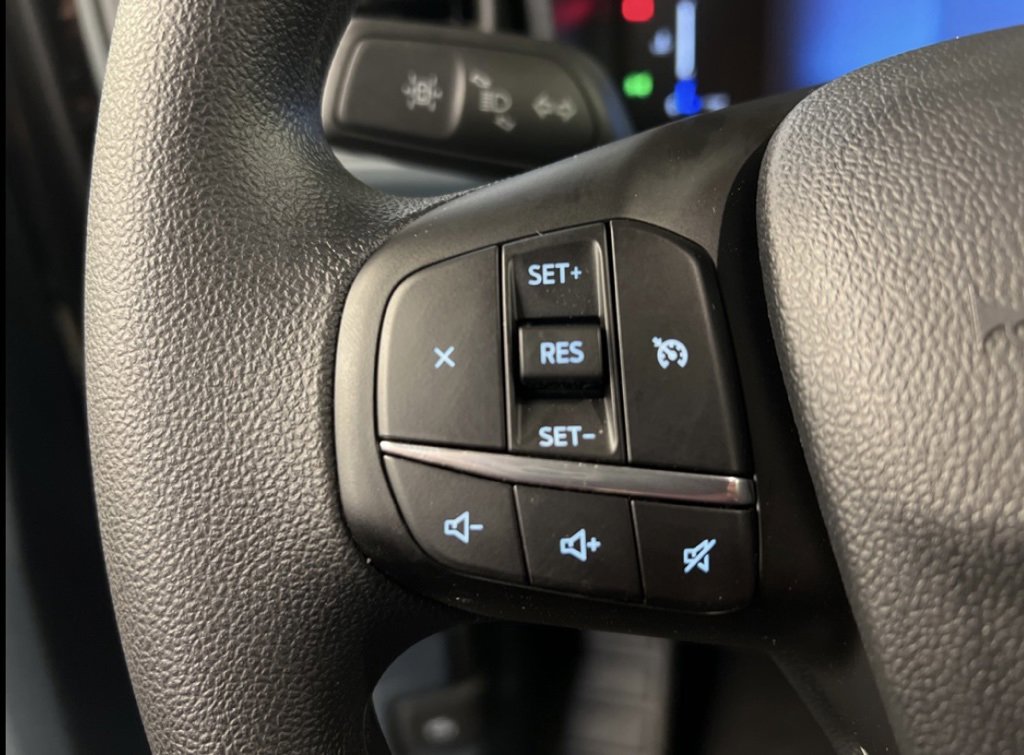 New 2025 Ford Maverick XL image 16