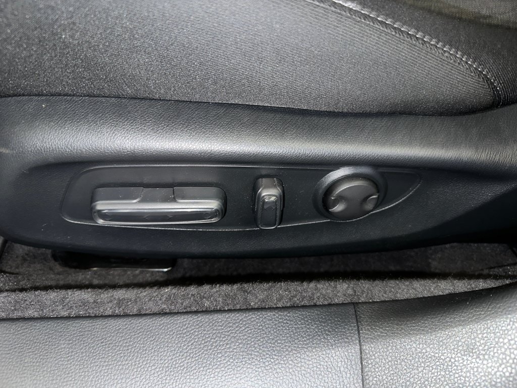 Used 2024 Honda Accord EX image 6