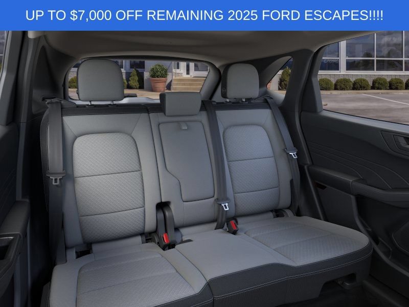 New 2025 Ford Escape Active w/ Cold Weather Package AWD/4WD image 11