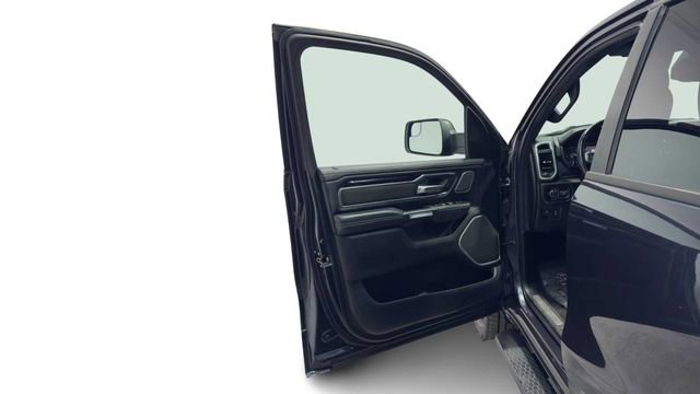 Used 2020 RAM 1500 Laramie RWD image 10