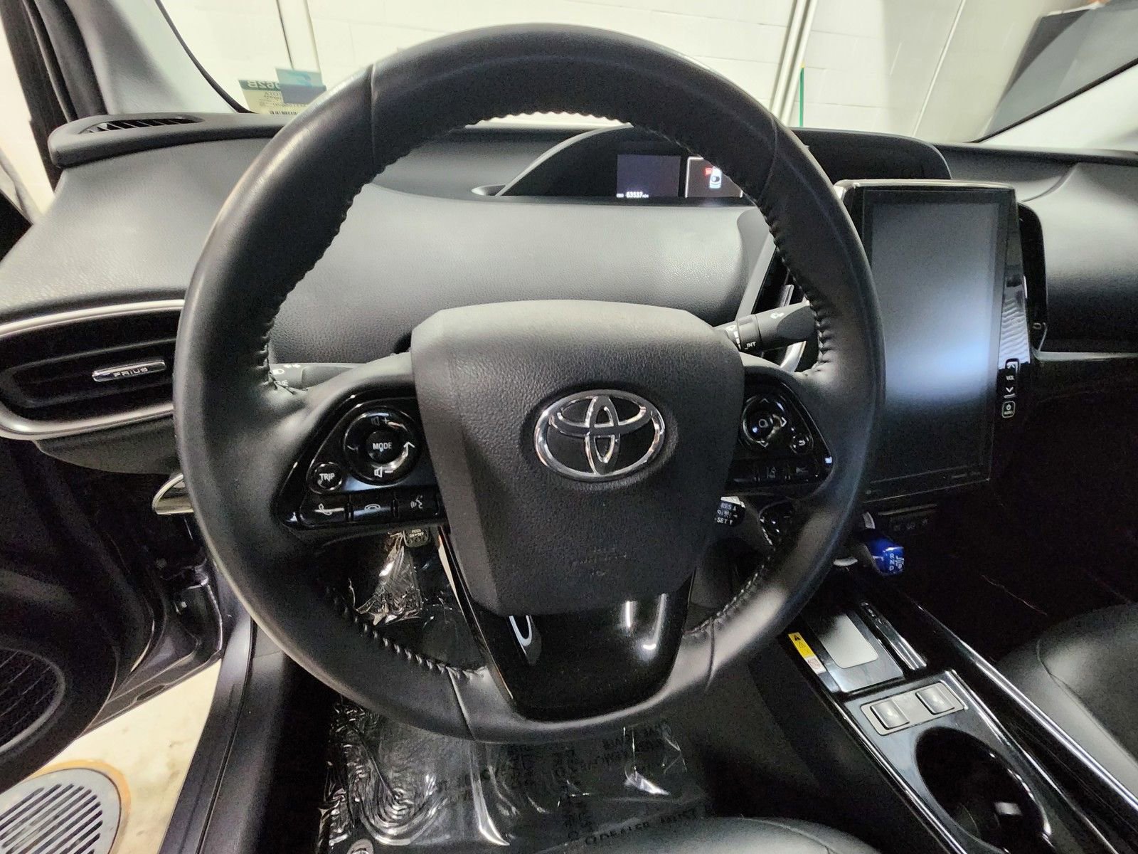 Used 2021 Toyota Prius Prime XLE image 35
