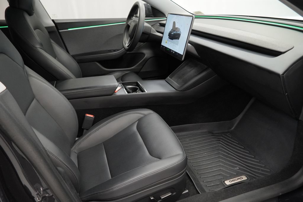 Used 2024 Tesla Model 3 Standard Range RWD image 45
