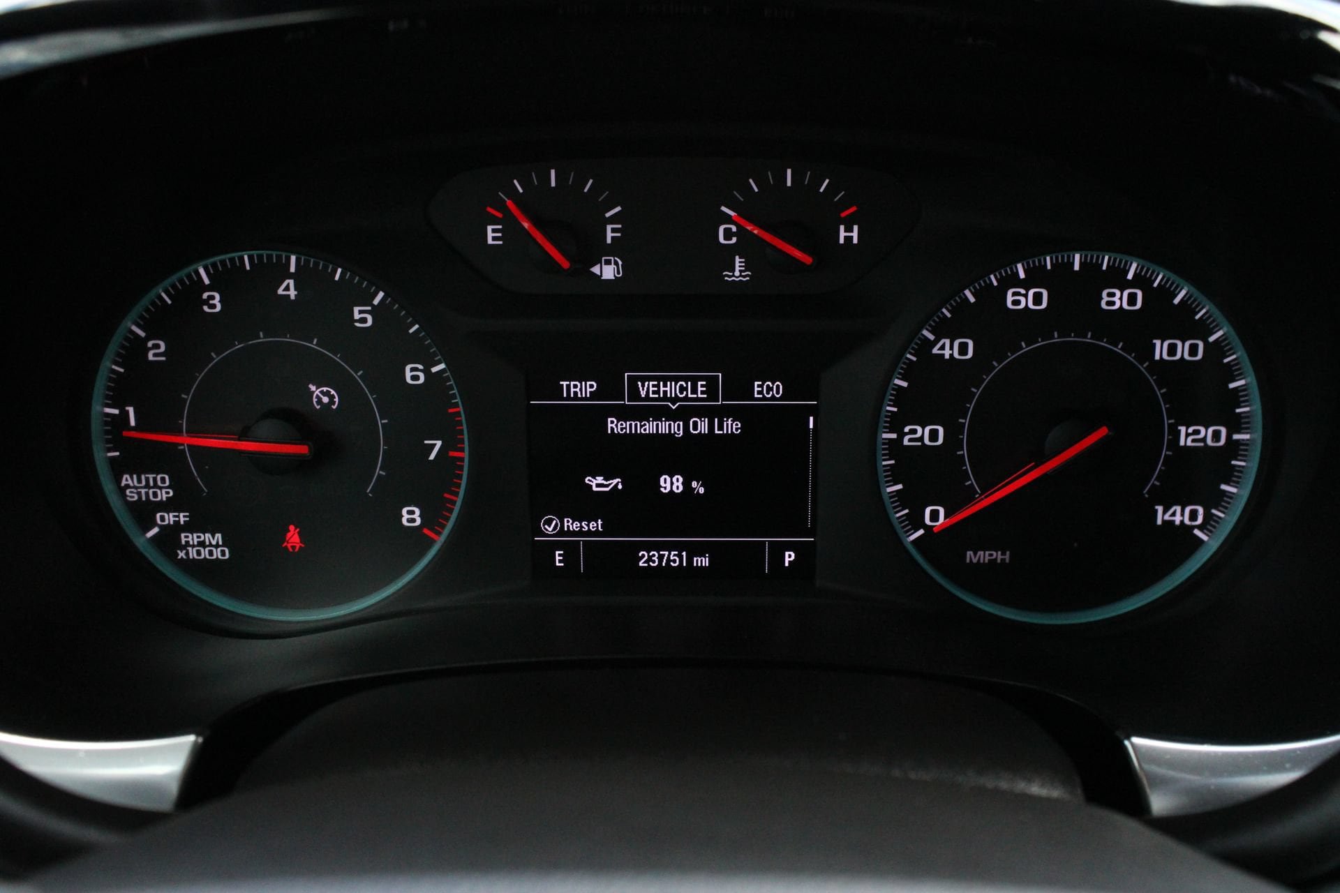 Used 2023 Chevrolet Traverse LT FWD image 32