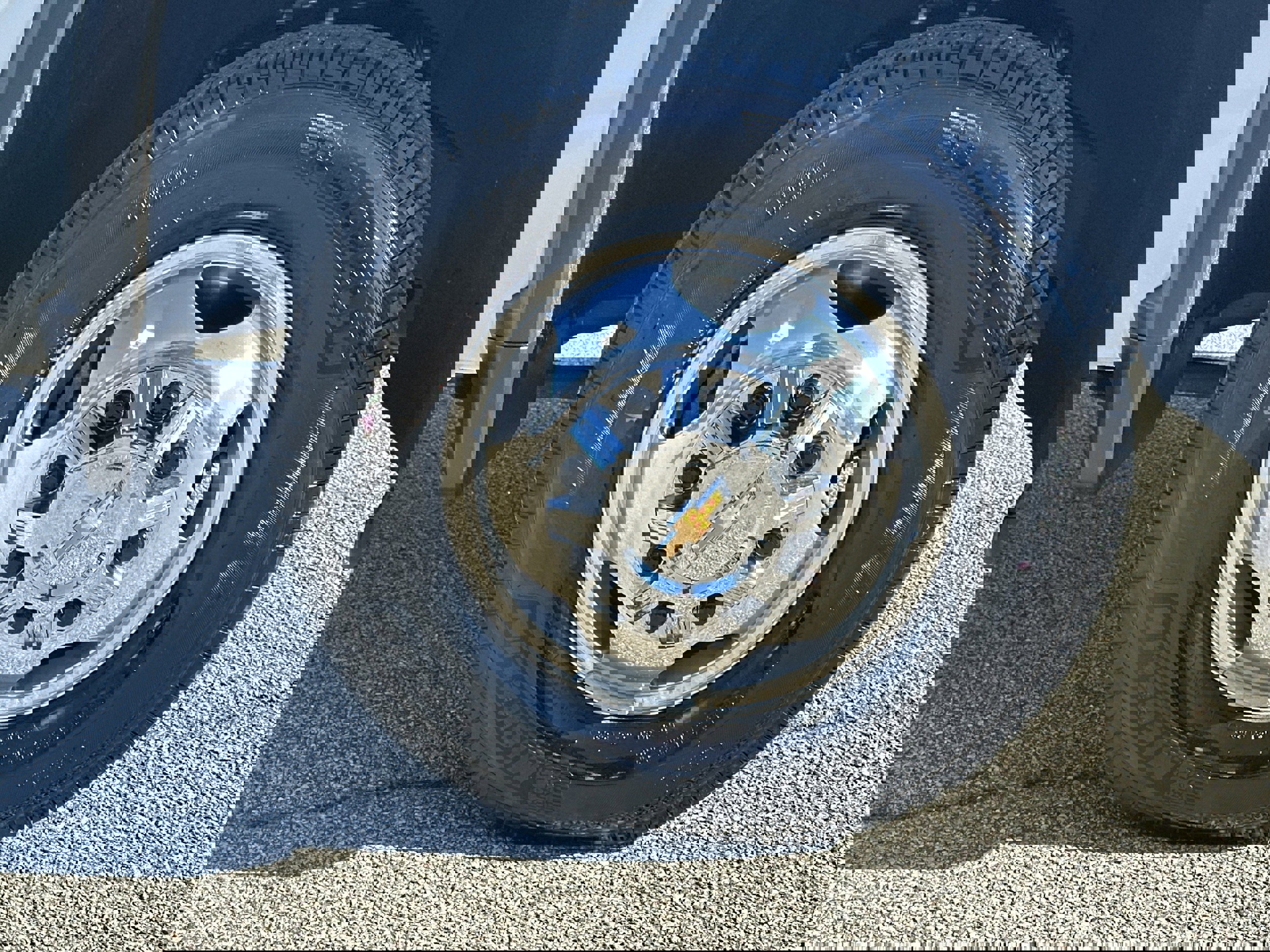 Used 2024 Chevrolet Silverado 3500 LT w/ Convenience Package image 12