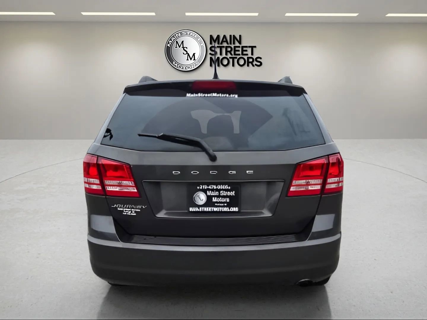 Used 2018 Dodge Journey SE image 4