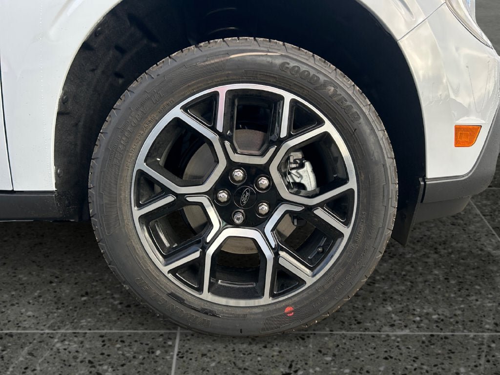 New 2026 Ford Maverick Lariat AWD/4WD image 10