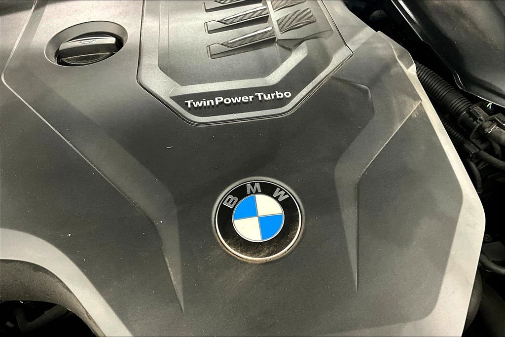 Used 2023 BMW 530i w/ Premium Package image 41