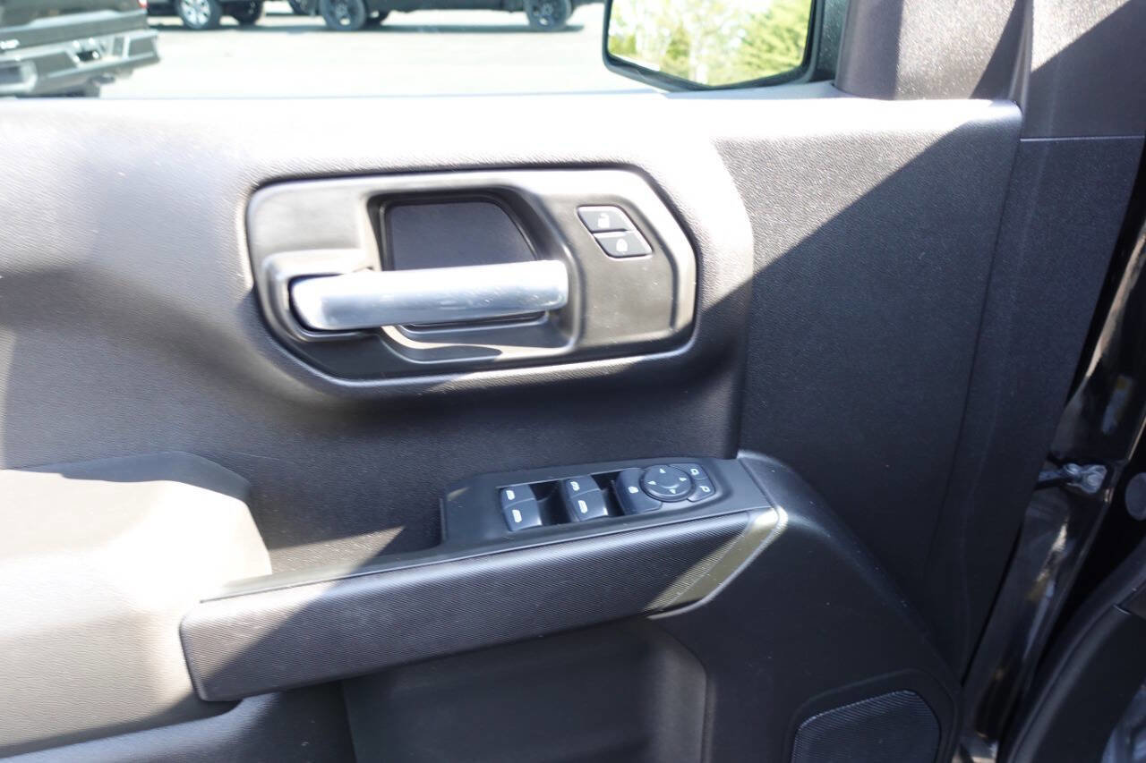 Used 2024 Chevrolet Silverado 1500 W/T w/ WT Fleet Convenience Package AWD/4WD image 10