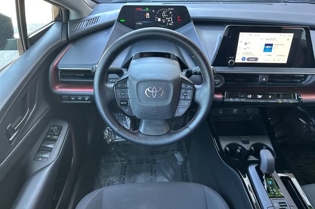 Used 2023 Toyota Prius Prime FWD image 18