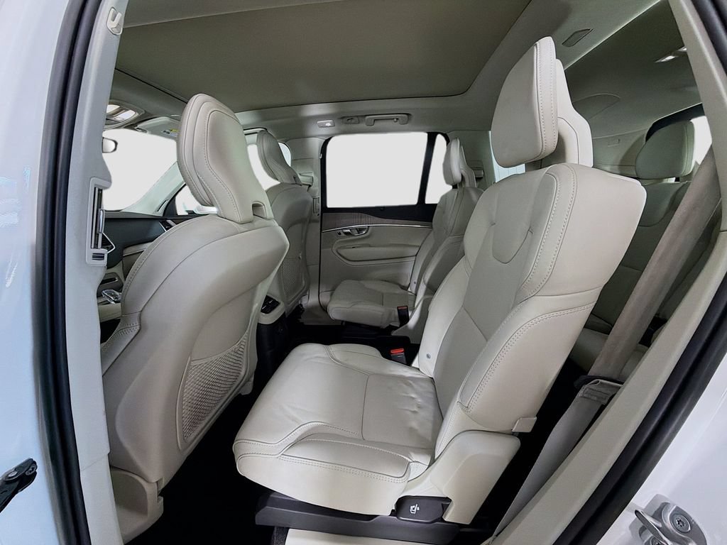 Used 2024 Volvo XC90 T8 Ultimate w/ Protection Package Premier AWD/4WD image 26