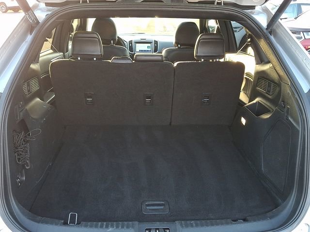 Used 2019 Ford Edge ST image 24