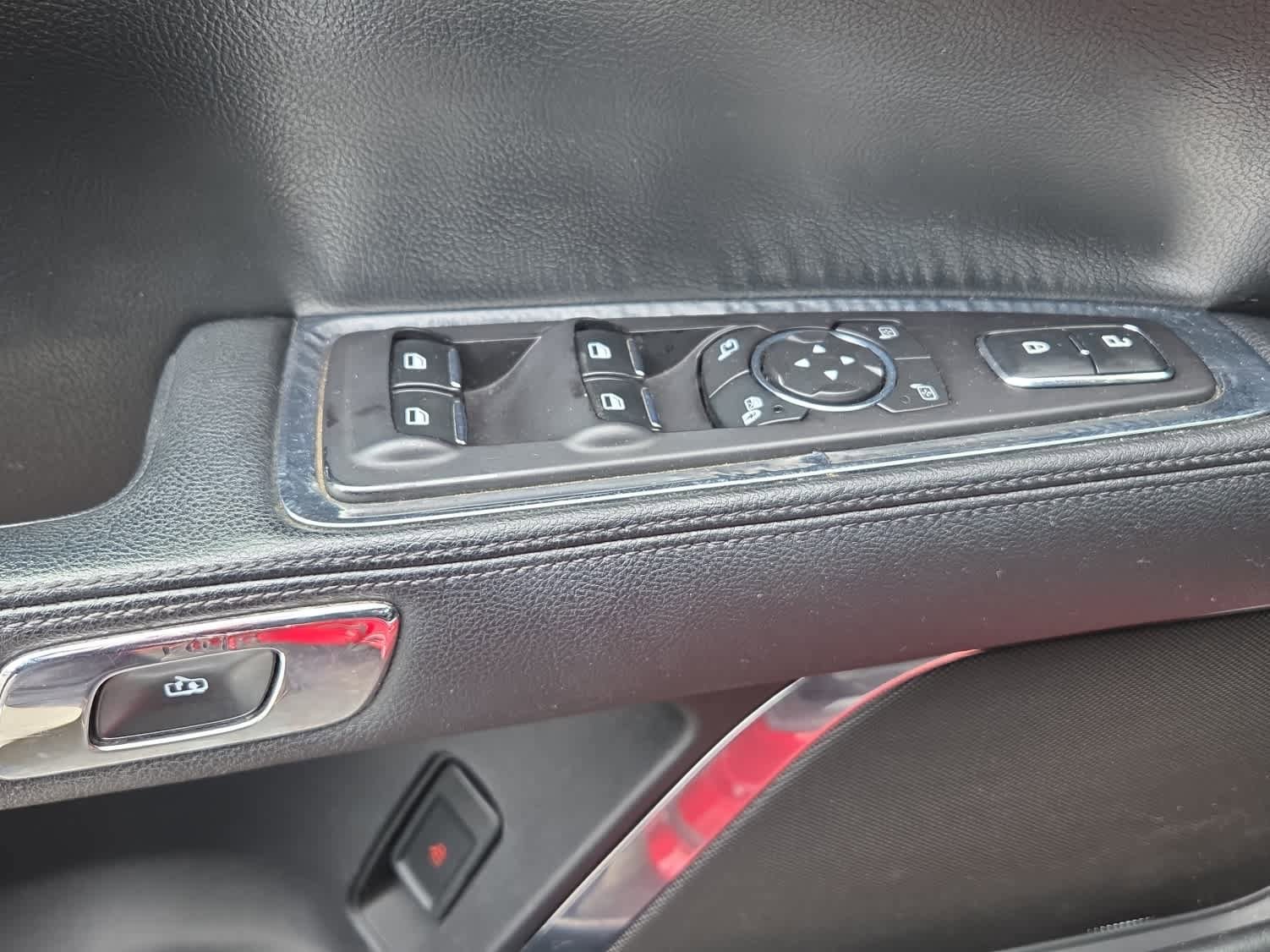 Used 2017 Lincoln Continental Select FWD image 16