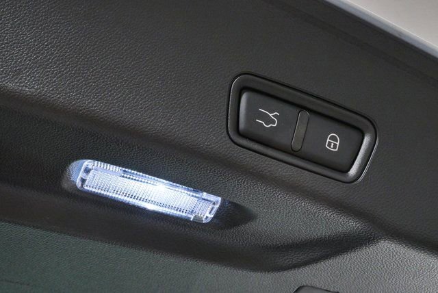 Used 2023 Maserati Grecale Modena AWD/4WD image 28