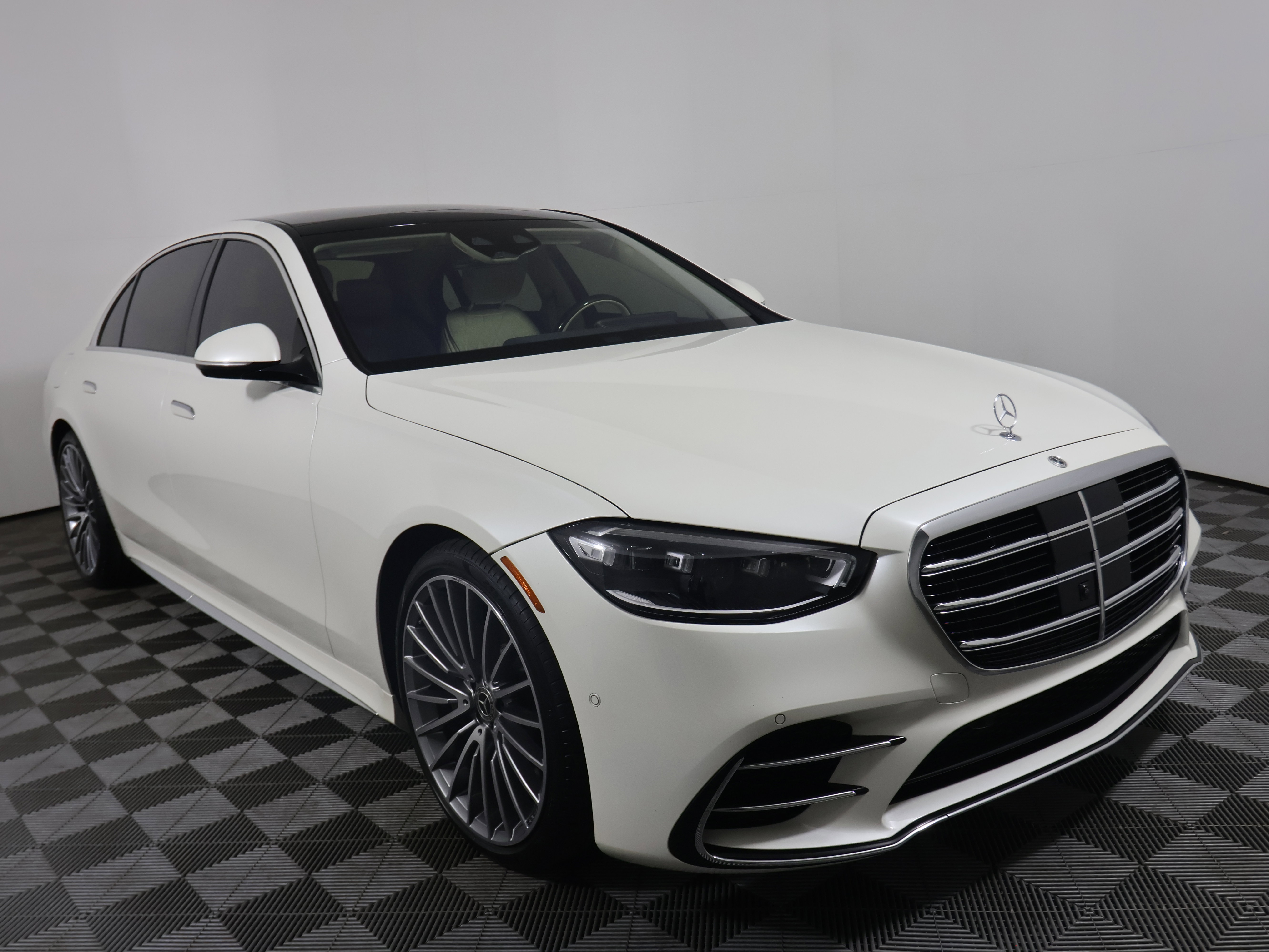Certified 2022 Mercedes-Benz S 580 4MATIC Sedan image 7