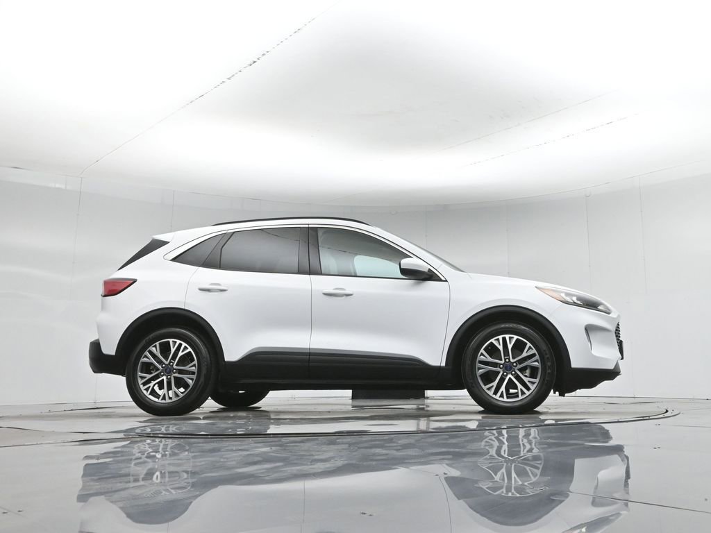 Certified 2020 Ford Escape SEL image 49