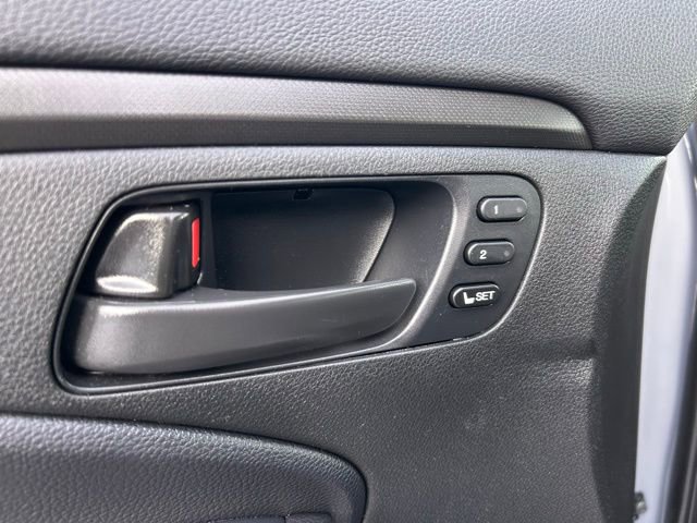 Used 2025 Honda Passport TrailSport image 31