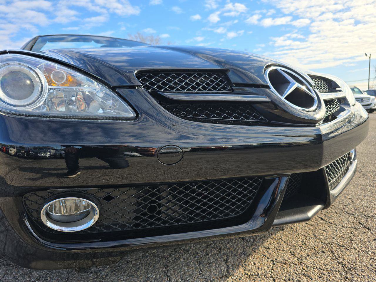 Used 2011 Mercedes-Benz SLK 300 image 31