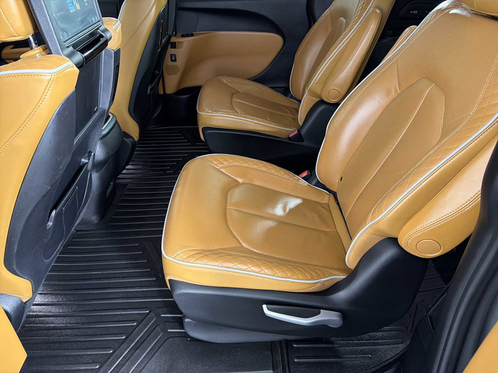 Used 2021 Chrysler Pacifica Pinnacle image 20