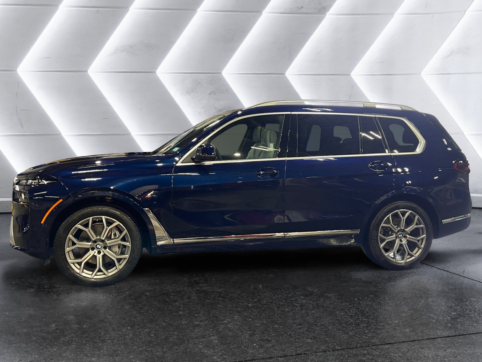 Used 2025 BMW X7 xDrive40i image 7