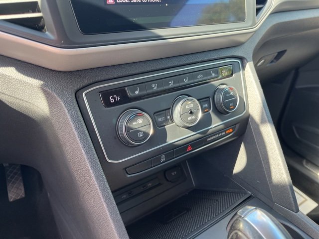 Used 2021 Volkswagen Atlas SE image 26