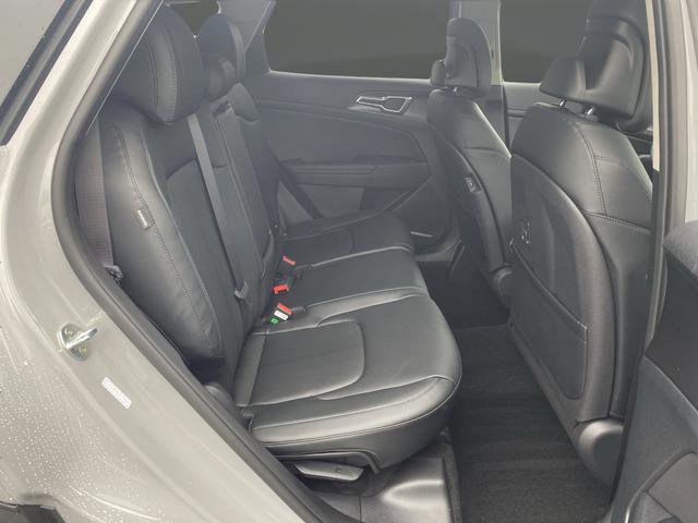 New 2026 Kia Sportage EX w/ EX Panorama Roof Package image 36