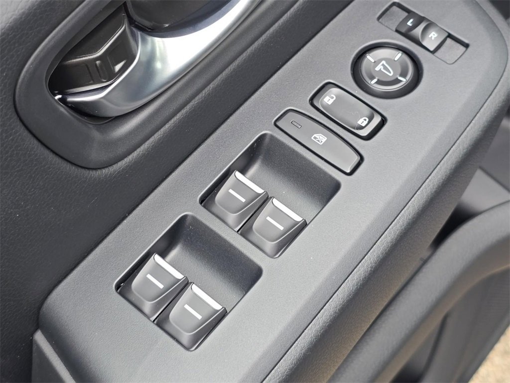 New 2025 Honda Pilot Touring image 29