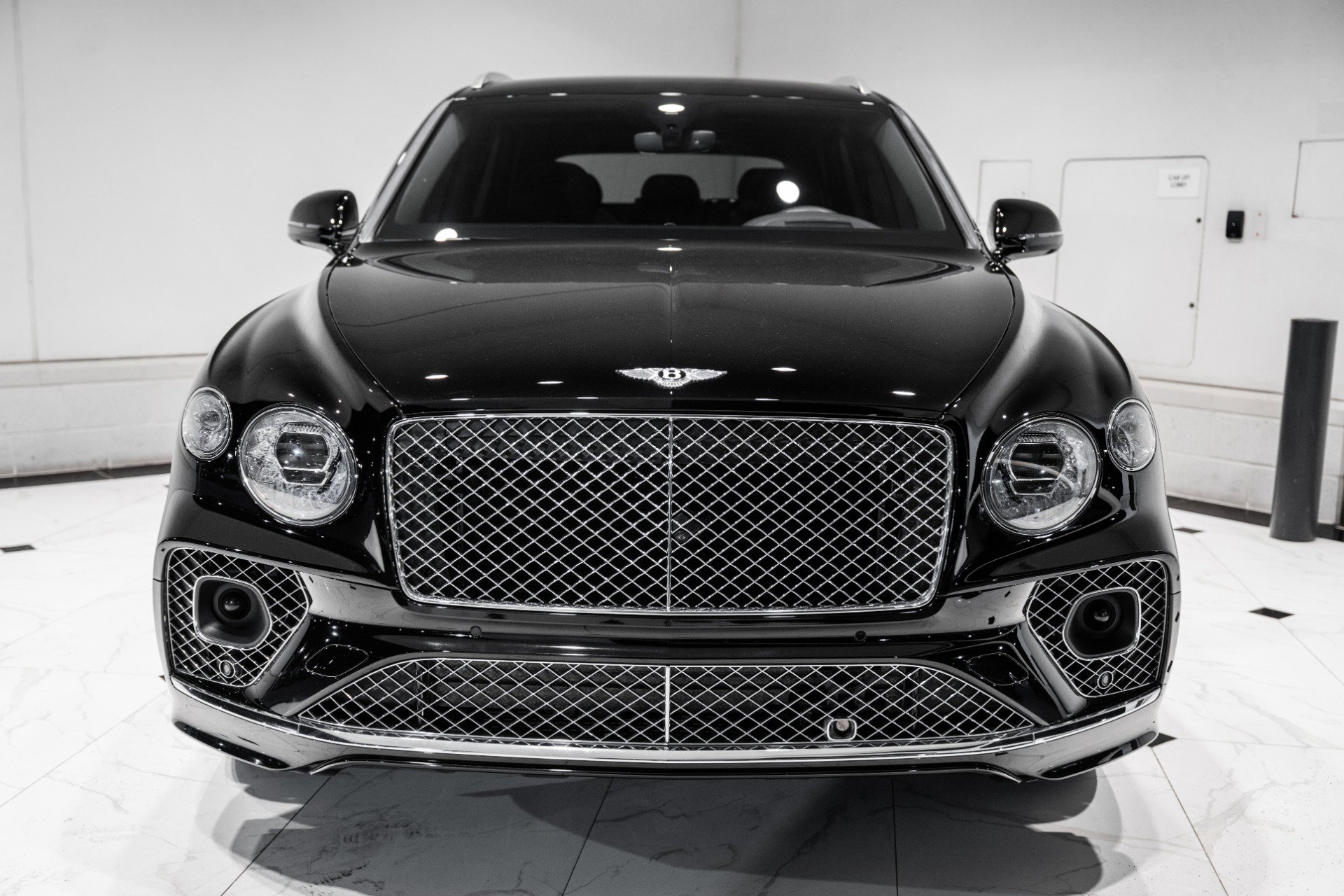 Used 2022 Bentley Bentayga image 8