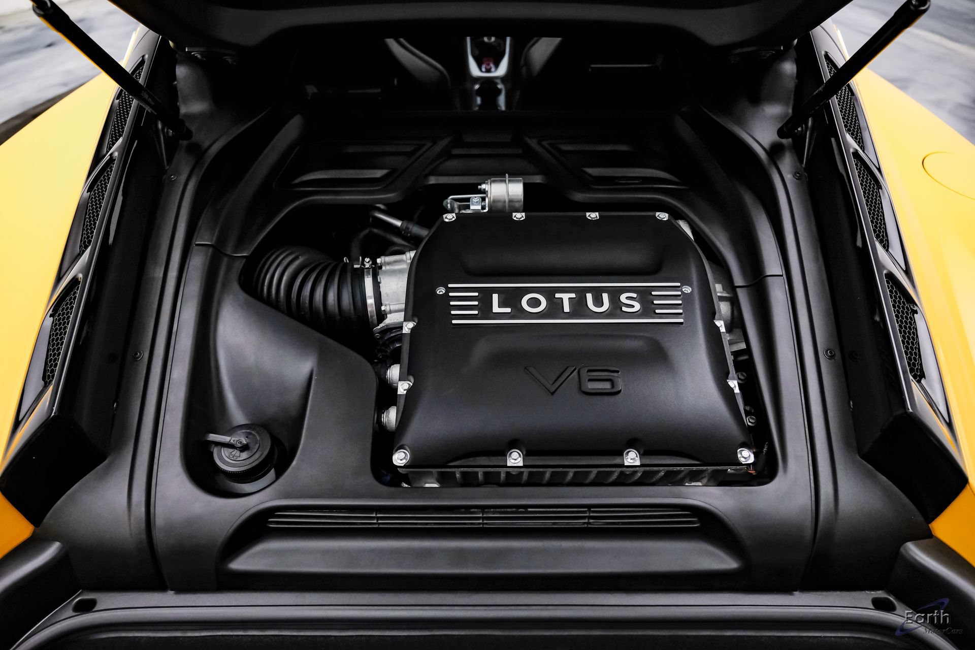 New 2026 Lotus Emira RWD image 3
