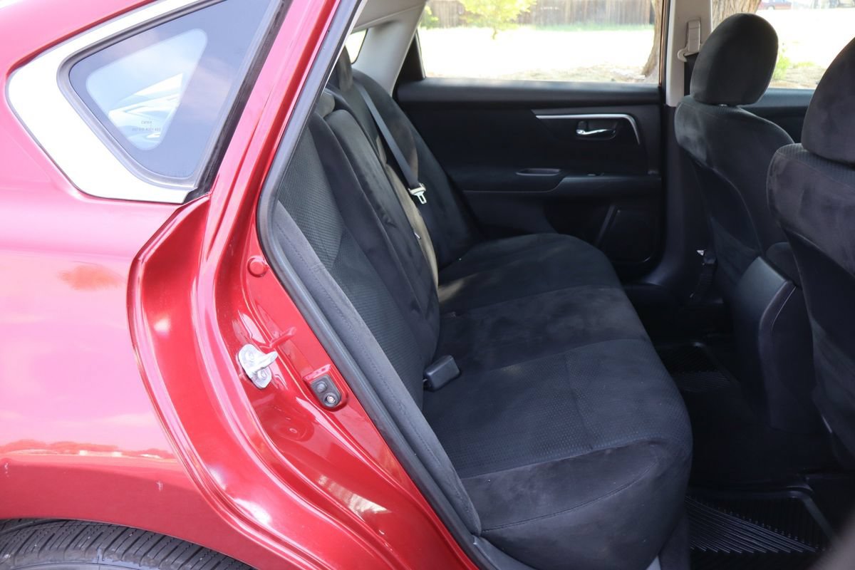 Used 2014 Nissan Altima 2.5 S FWD image 21