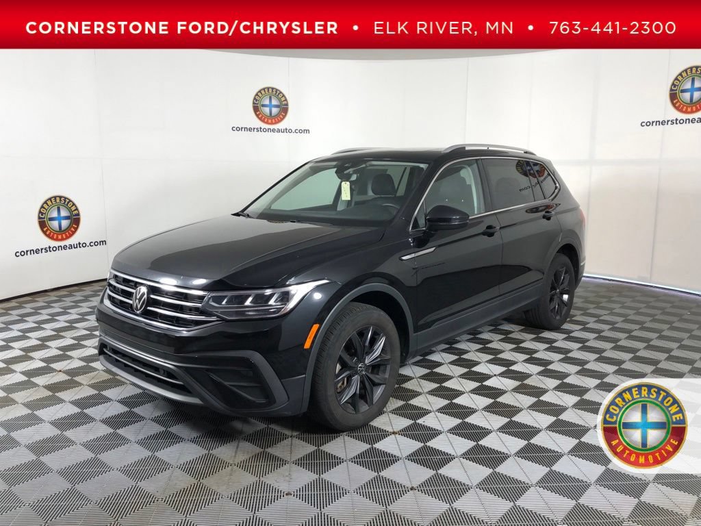 Used 2023 Volkswagen Tiguan SE