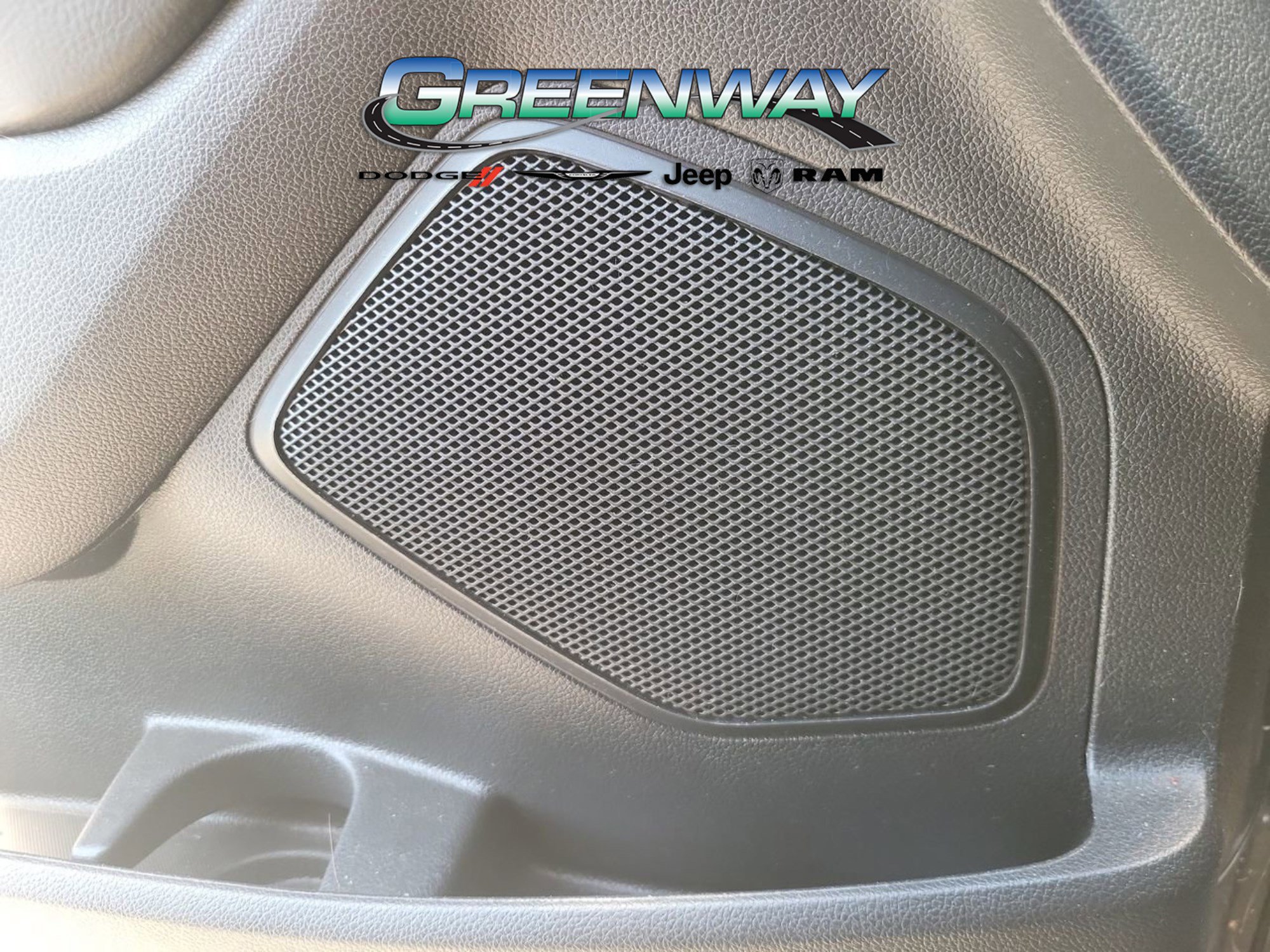 Used 2015 Ford Explorer Limited w/ Equipment Group 301A image 18