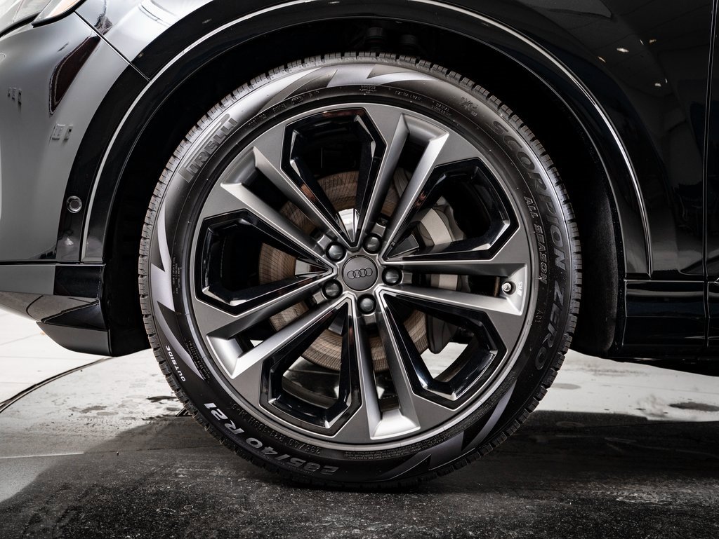 New 2026 Audi Q7 3.0T Premium Plus image 13