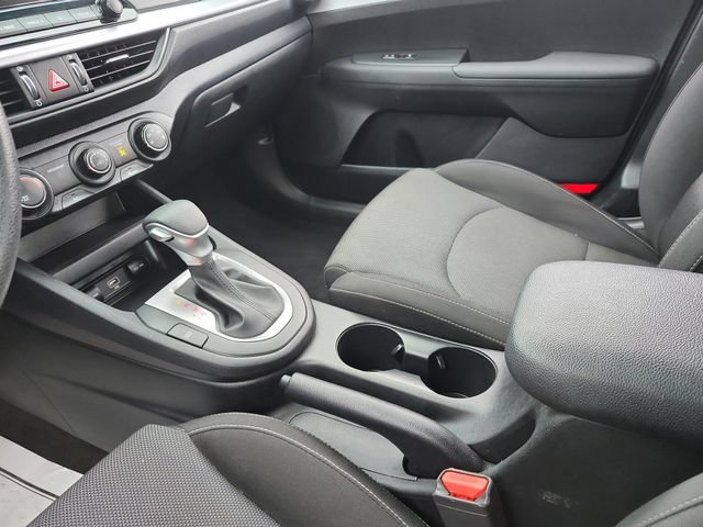 Certified 2023 Kia Forte LXS w/ LXS Technology Package FWD image 10