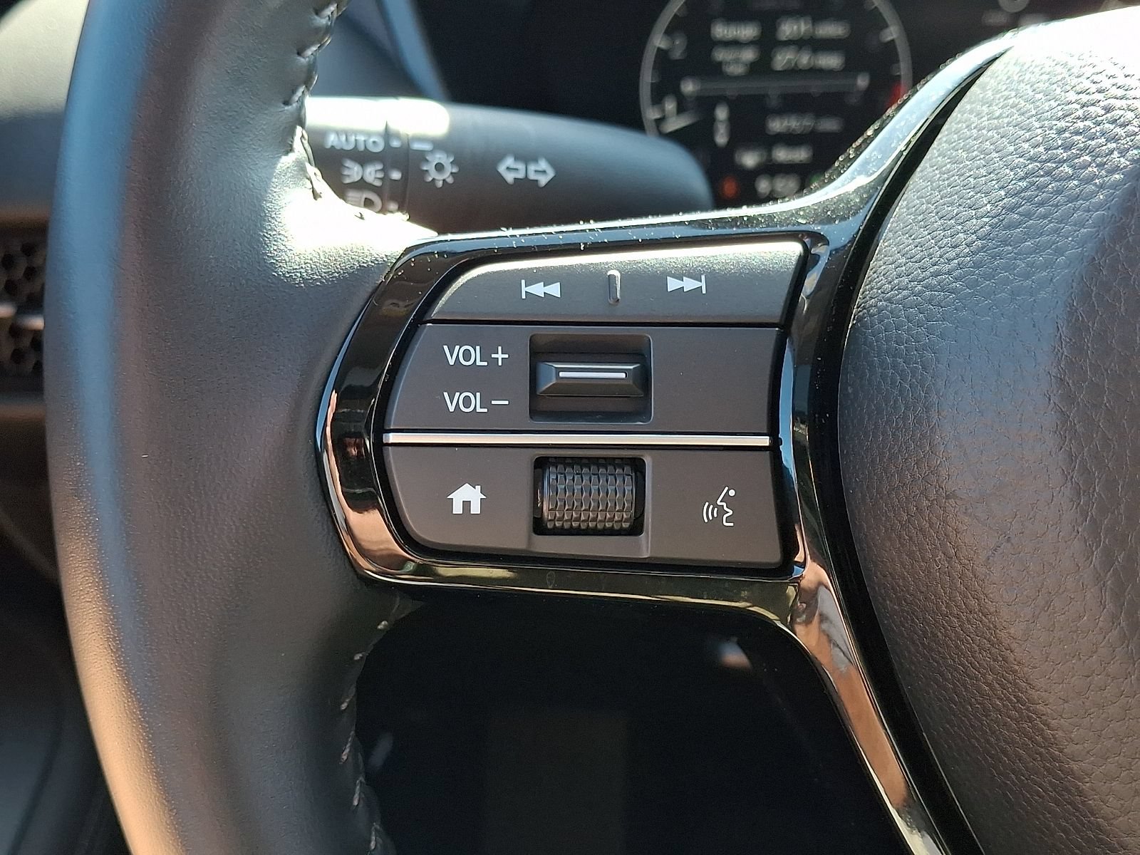 Used 2025 Honda HR-V EX-L image 23