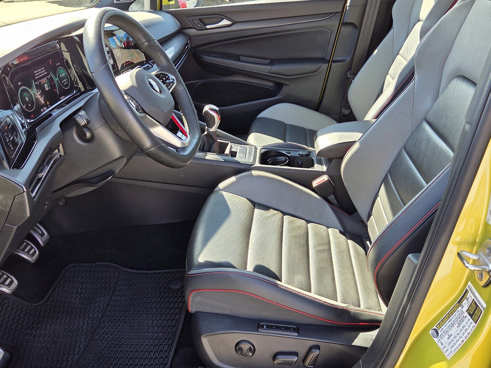 Used 2022 Volkswagen GTI Autobahn image 4