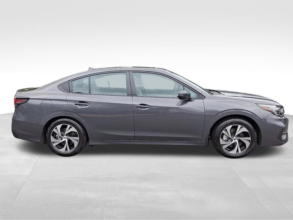 Used 2025 Subaru Legacy Premium AWD/4WD image 7