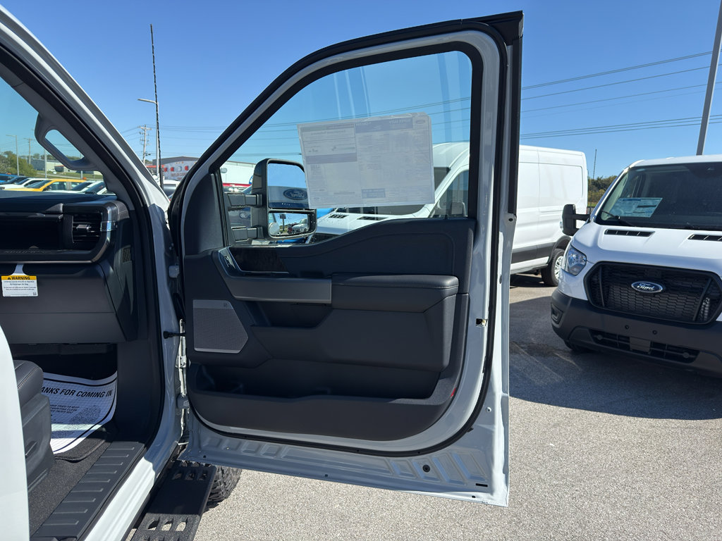 New 2026 Ford F250 Lariat w/ Tremor Off-Road Package image 14