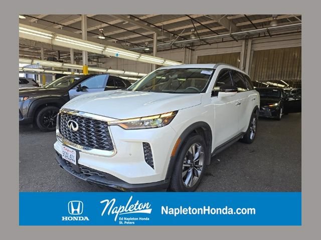 Used 2023 INFINITI QX60 Luxe w/ Vision Package