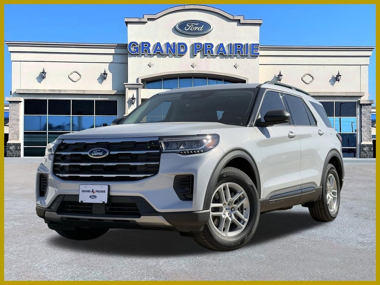 New 2026 Ford Explorer Active RWD video 1