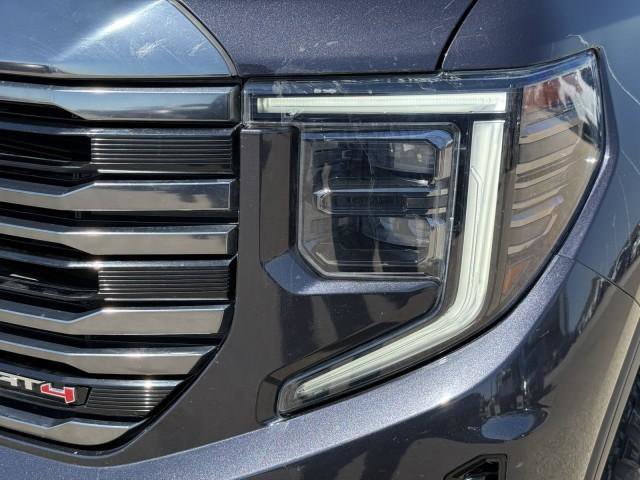 Used 2023 GMC Sierra 1500 AT4 w/ AT4 Preferred Package image 17