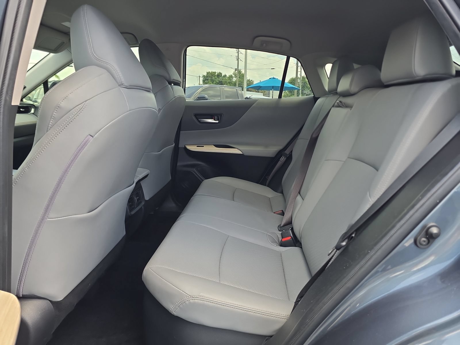 Used 2021 Toyota Venza Limited AWD/4WD image 12