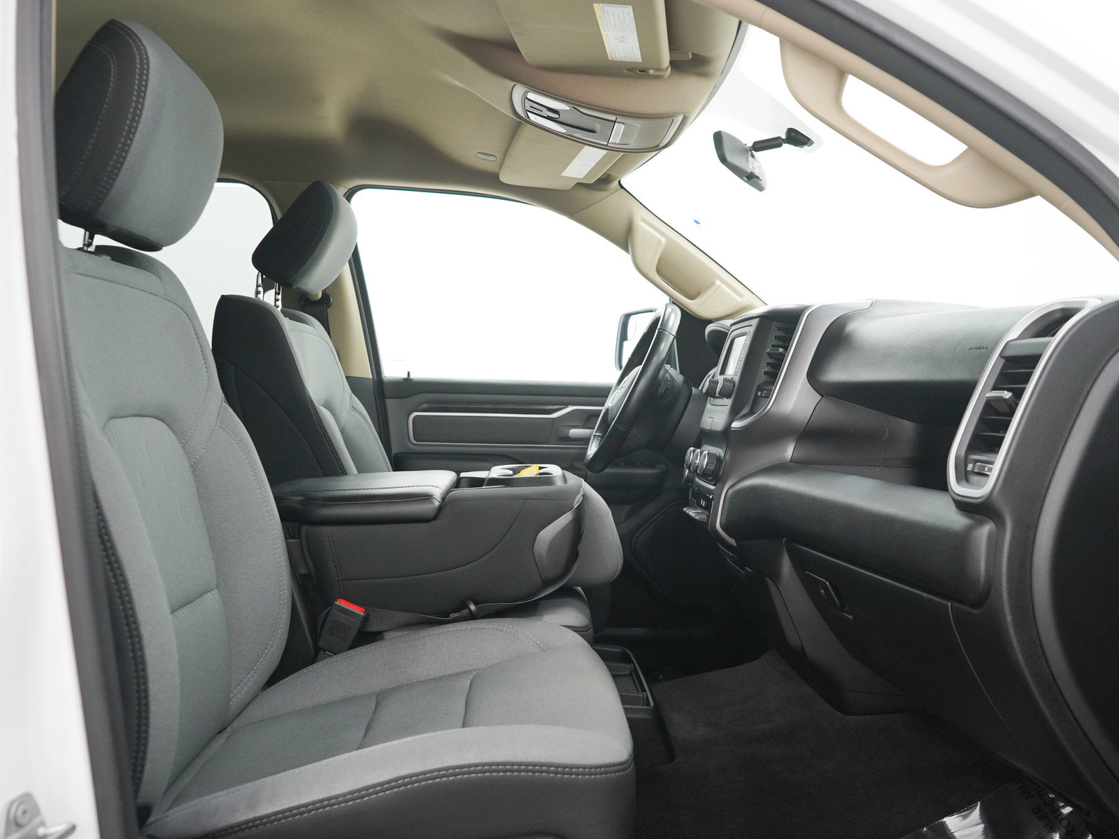 Used 2020 RAM 1500 Big Horn AWD/4WD image 11