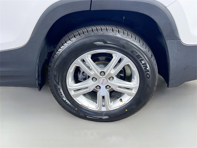 Used 2022 GMC Terrain SLE image 27