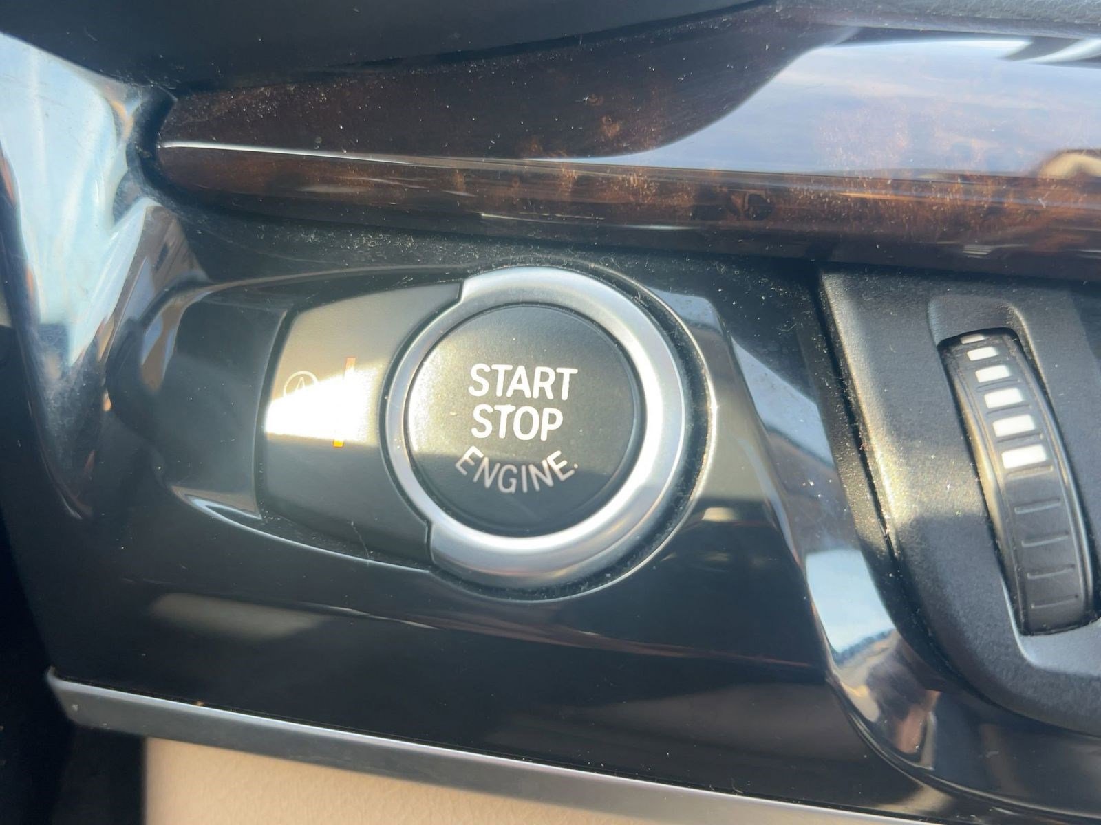 Used 2014 BMW X5 xDrive35i image 24