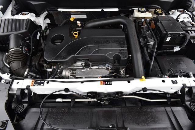 Used 2024 GMC Terrain SLT image 27