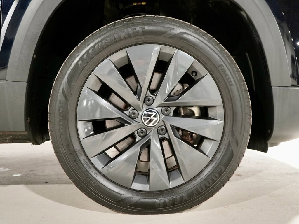 Used 2023 Volkswagen Taos S image 32