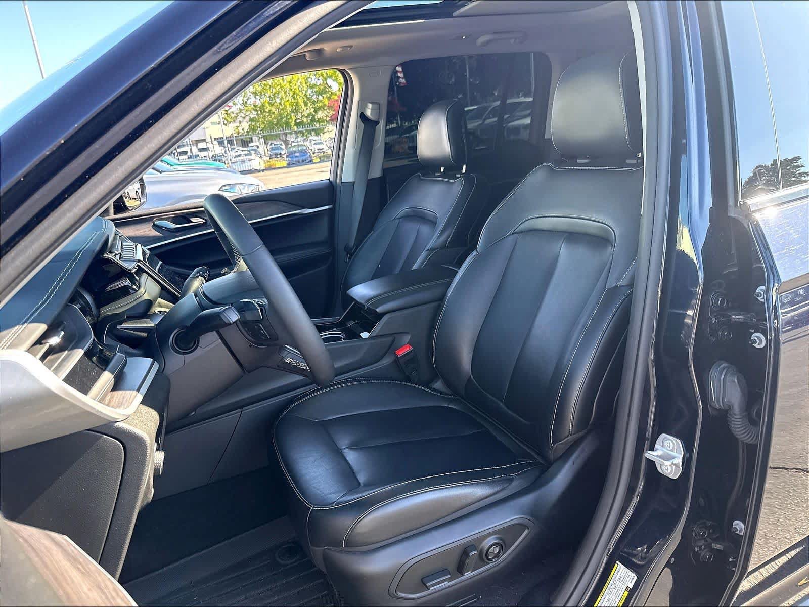 Used 2022 Jeep Grand Cherokee Limited 4xe AWD/4WD image 21