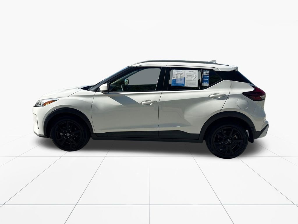 Used 2022 Nissan Kicks SV FWD video 4