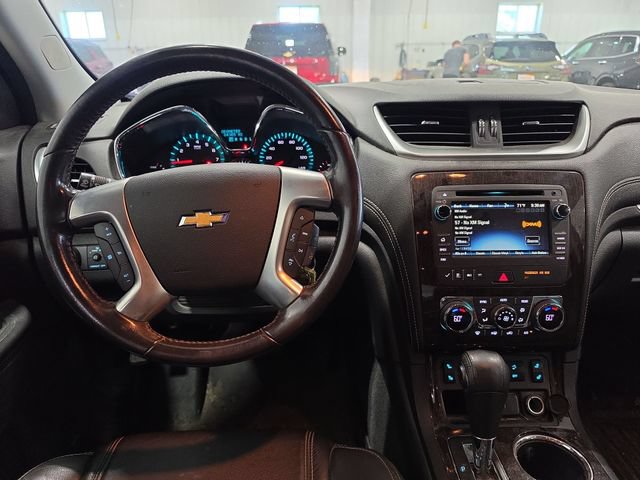 Used 2017 Chevrolet Traverse LT AWD/4WD image 5