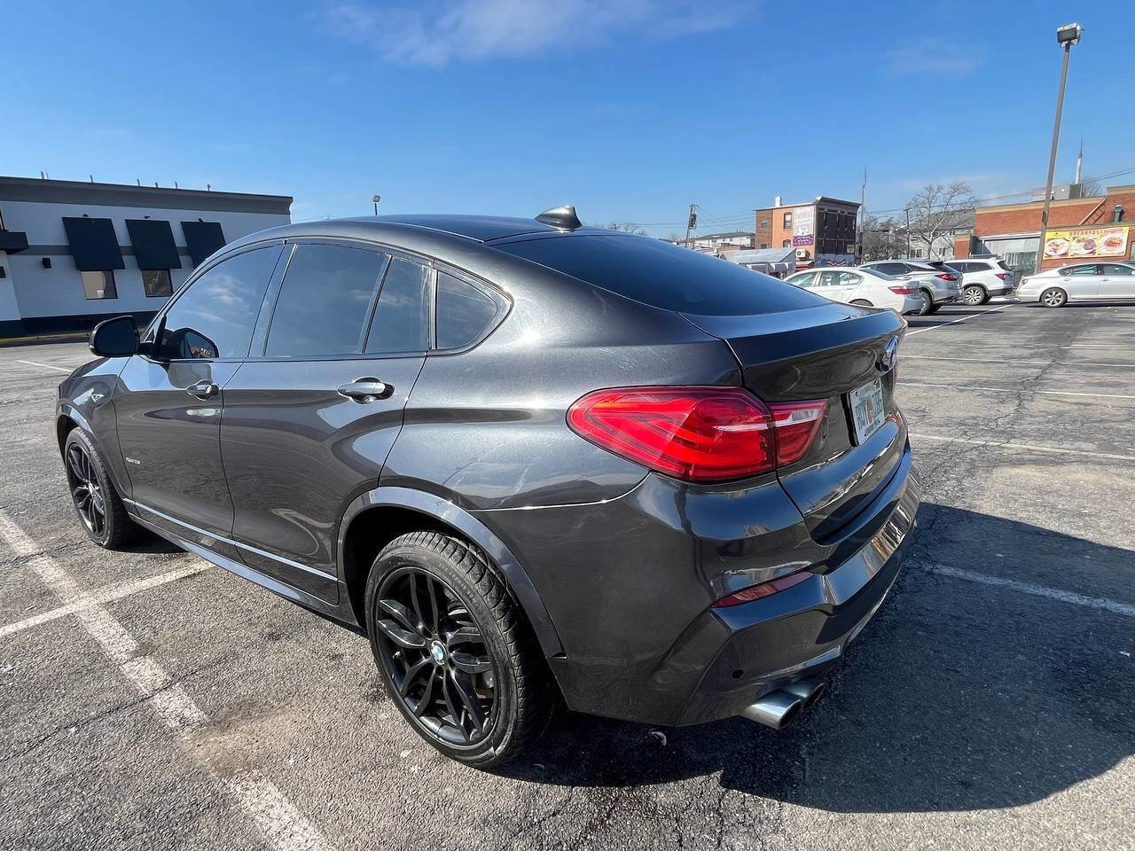 Used 2017 BMW X4 xDrive28i AWD/4WD image 5